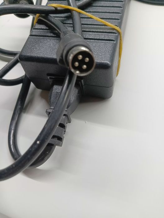 Sprzedam Ac Adapter