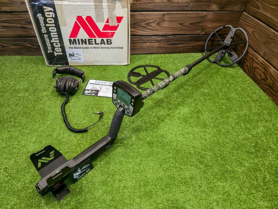 Металошукач Minelab E-Trac