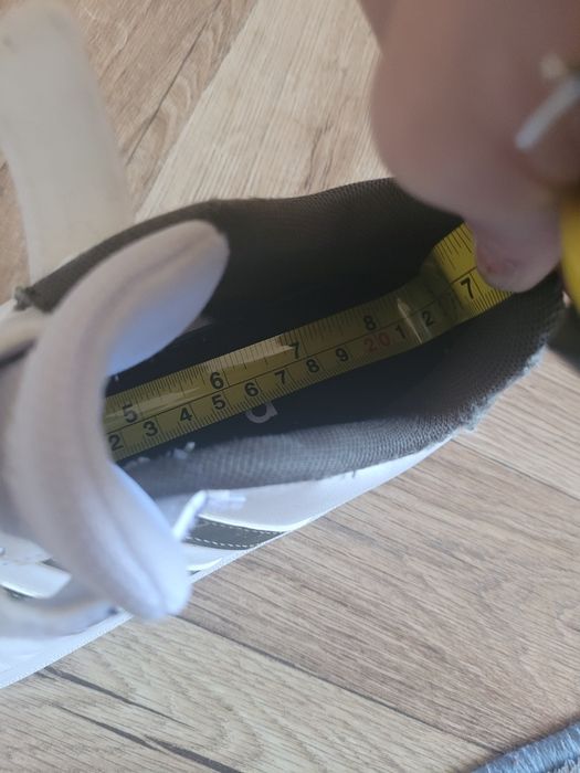 Buty na rzepę dla chlopca Adidas