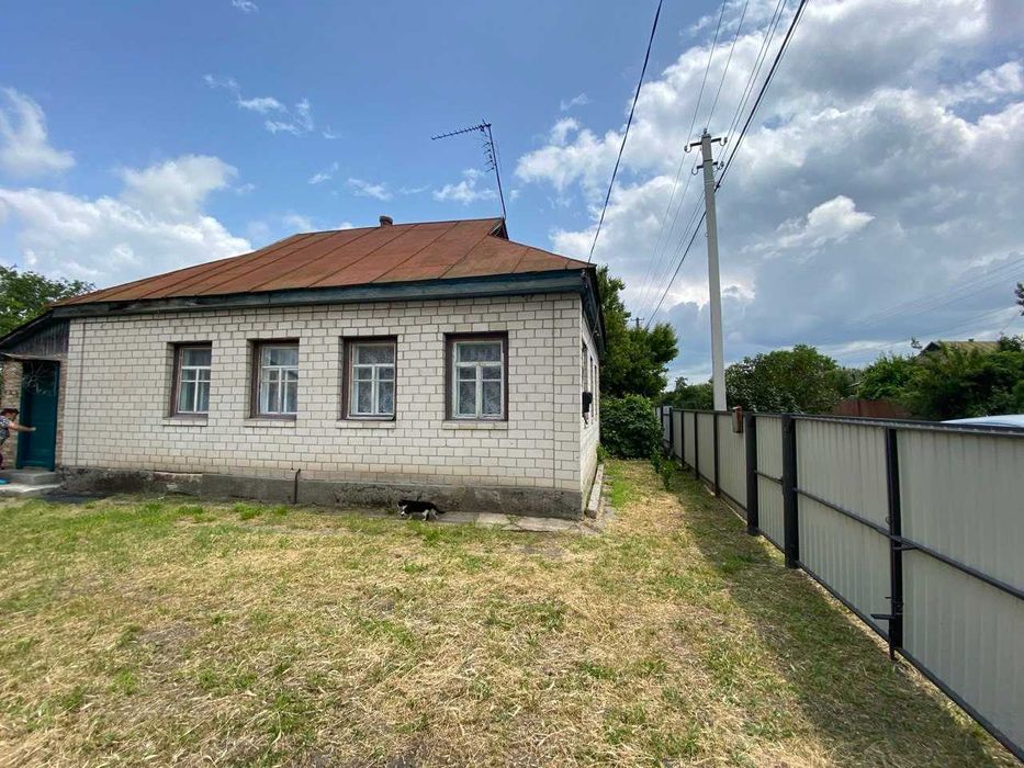 Будинок в Степанках,газ, житловий стан, 4 кімнати