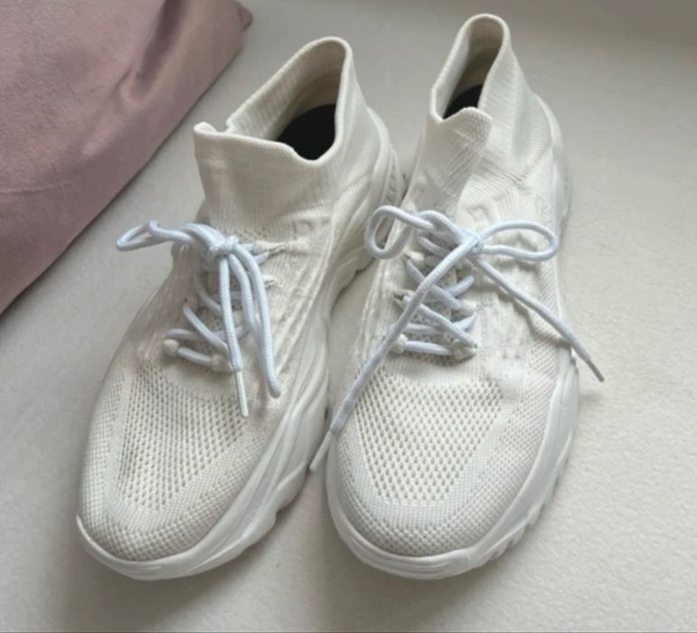 Buty sportowe, rozmiar 38