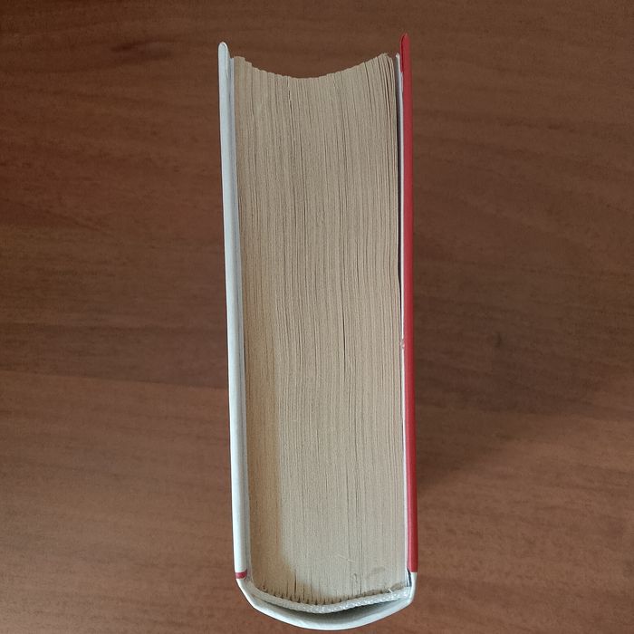 Продається книга