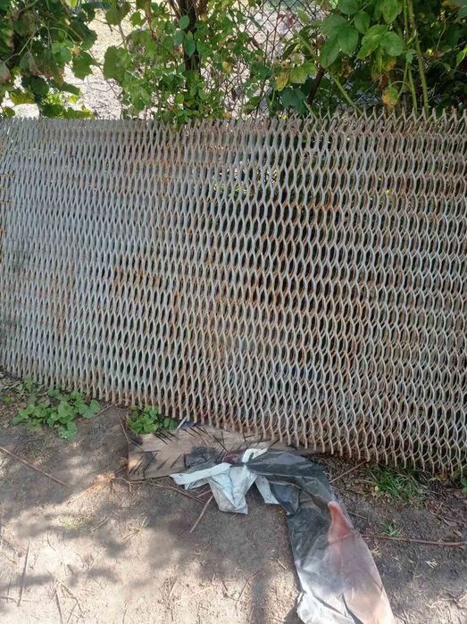 Просічно-витяжний лист Просічка.     …..