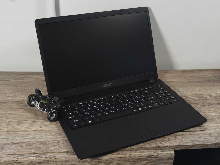 Acer Aspire 3 A315-56 Laptop 15,6" Intel Core i5-1035G1 8GB RAM SSD 500GB Windows 11