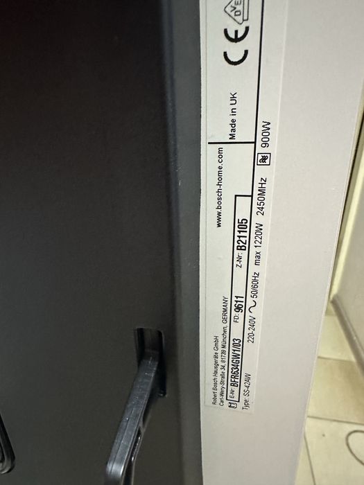 Встраиваемая микроволновая печь Bosch BFR 634 GW1