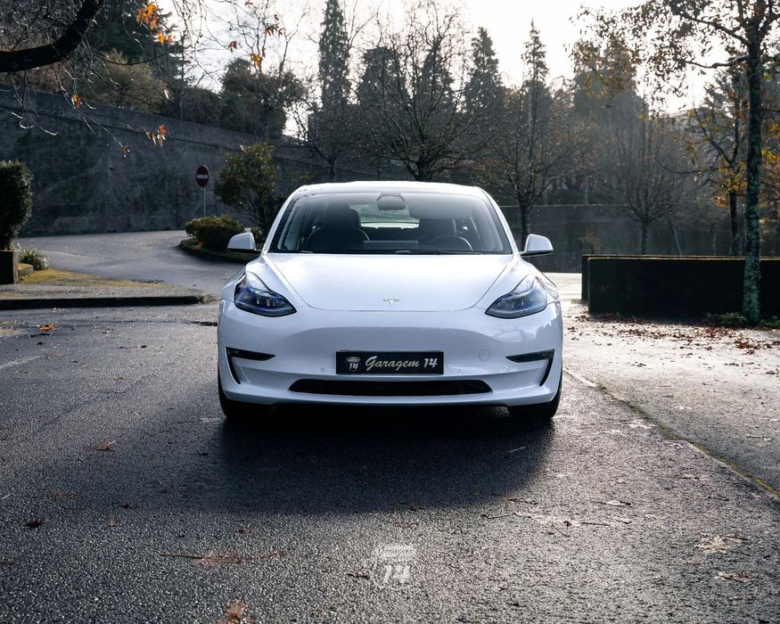 Tesla Model 3 Performance Tração Integral