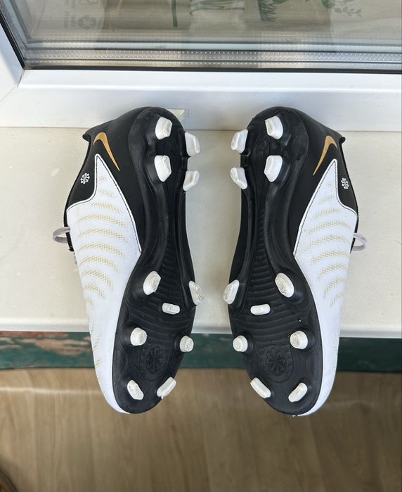 Оригінальні ідеальні футбольні бутси Nike Phantom GX 2 mercurial найк 37,5-38 розмір 23,5 см футбол бампи
