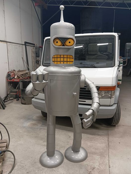 Robot rzeźba z metalu Bender