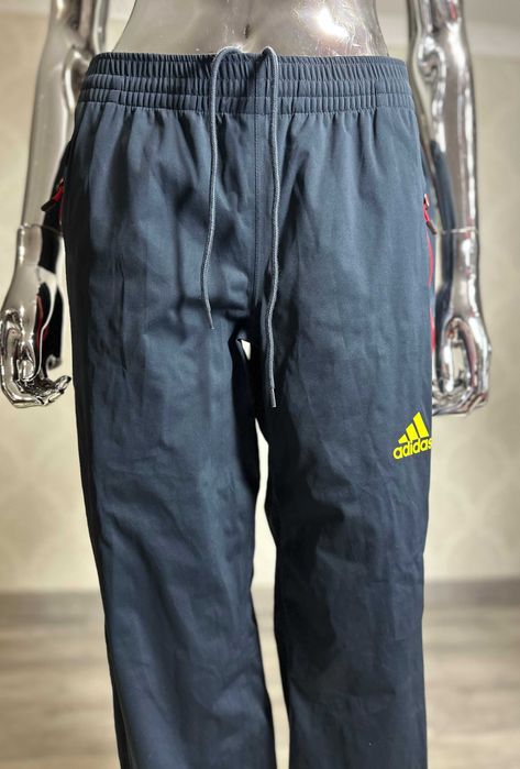 Dresowe Spodnie Adidas granatowe rozmiar. S