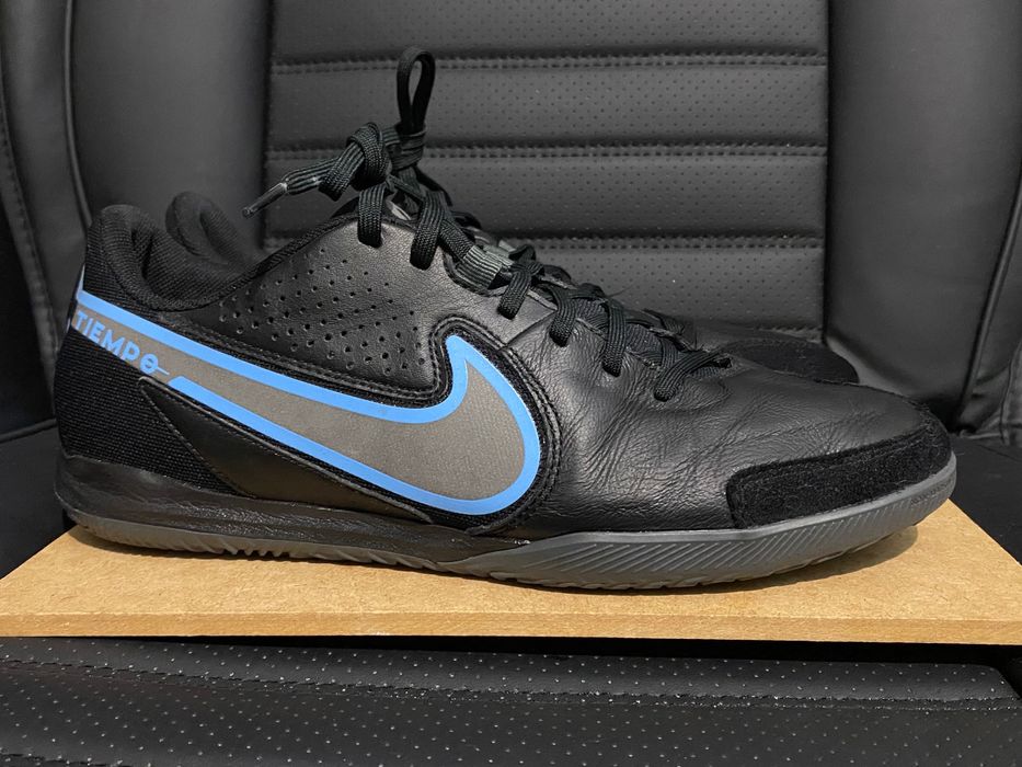 Nike Tiempo 43 (27,5cm) Buty piłkarskie Halówki