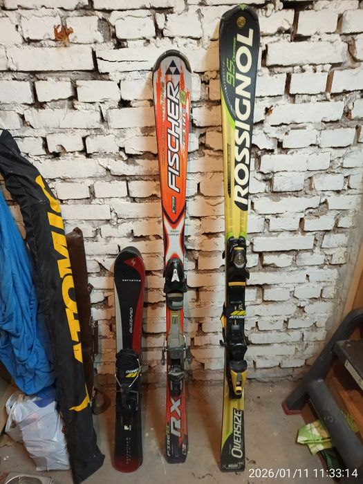 Narty Rossignol oraz Fisher Stan BDB dodatkowo Buty,Kijki,Bagażnik