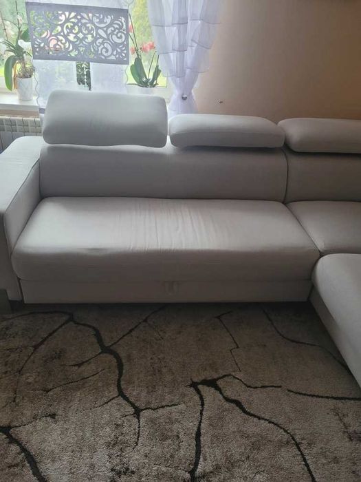 Sprzedam narożnik z funkcją spania