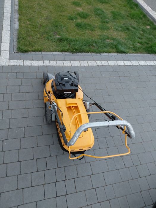 Kosiarka Briggs z napędem