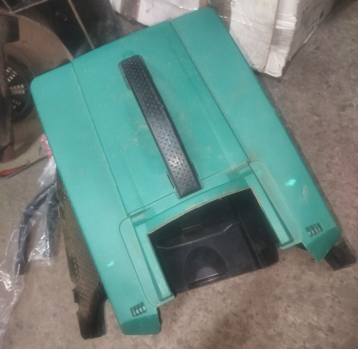 Газонокосарка Bosch ARM3200 1200W 32см