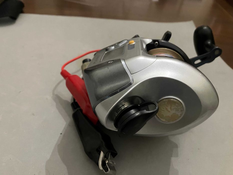 Carreto de pesca elétrico SHIMANO PLEMIO