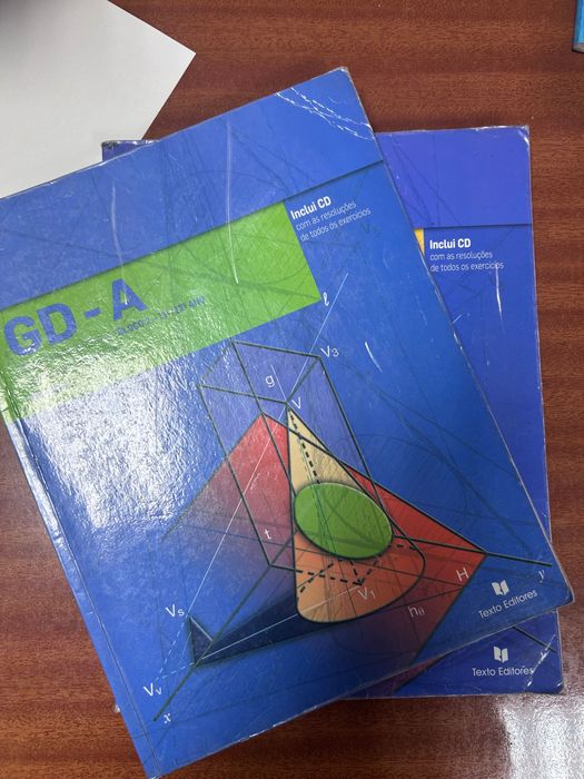 livros escolares usados