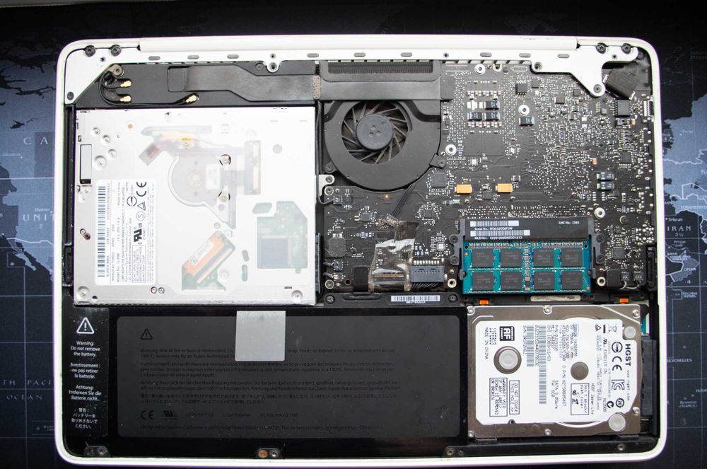 Apple MacBook 13" Mid 2010 A1342 Intel Core2Duo / DDR3 8Gb / HDD 500Gb