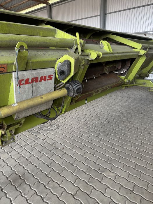 Продам  соняшникову  жатку claas sunspeed 12-70!