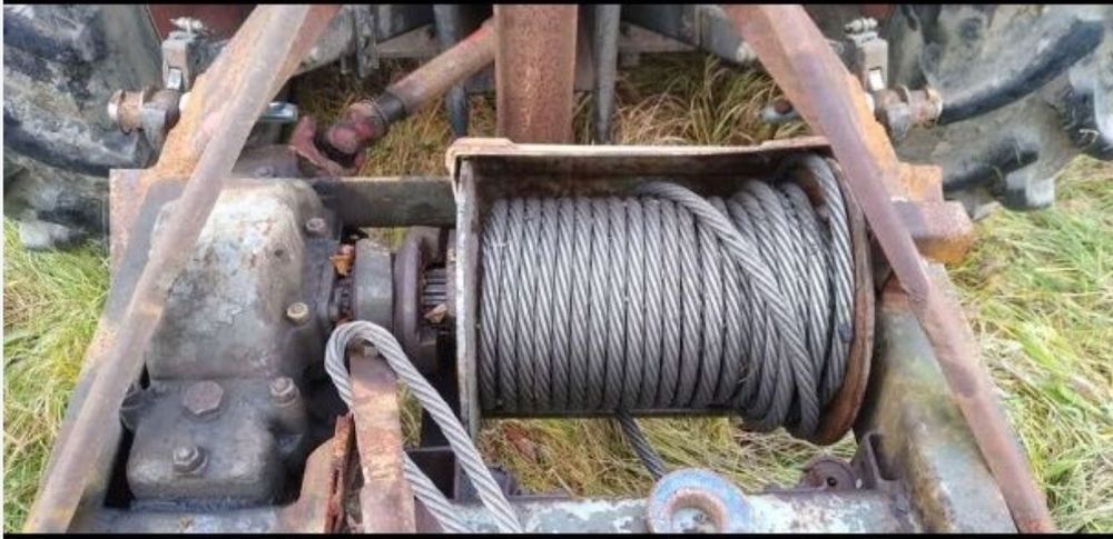 Wyciągarka linowa leśna