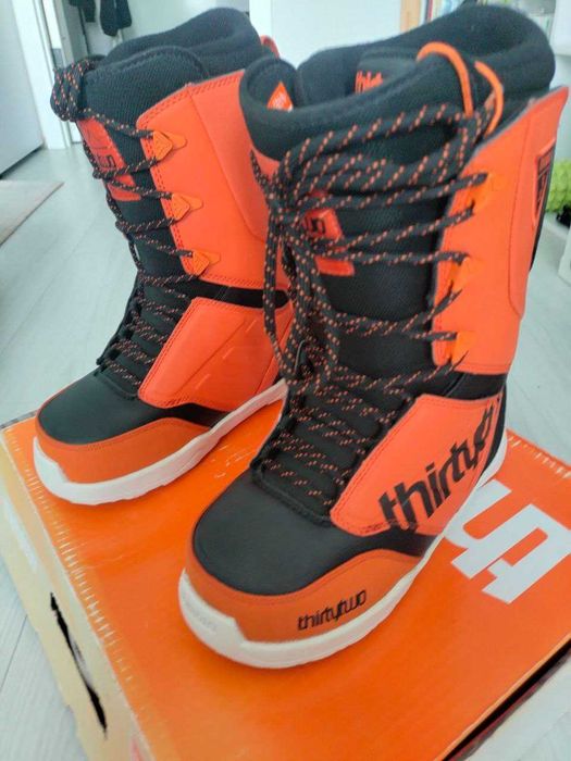 Черевики для сноуборду бренду ThirtyTwo