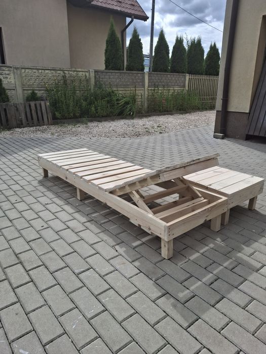 Sprzedam lezak ogrodowy