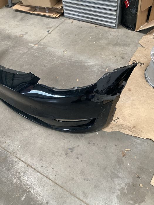Zderzak przod tesla y 2020