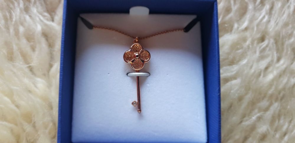 Colar swarovski chave