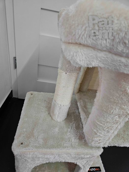 Drapak dla kota kompaktowy 67 cm beżowy domek słupek legowisko