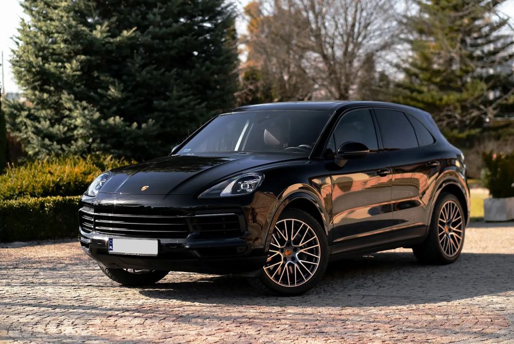 Porsche Cayenne 3.0 / 340 KM / Tiptronic S / AWD / Czerwona Skóra / Panorama /