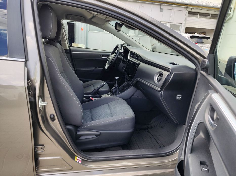 Toyota Corolla 1.6 Comfort Style Tech Salon PL Serwis ASO Gwarancja Toyota Pewne Auto
