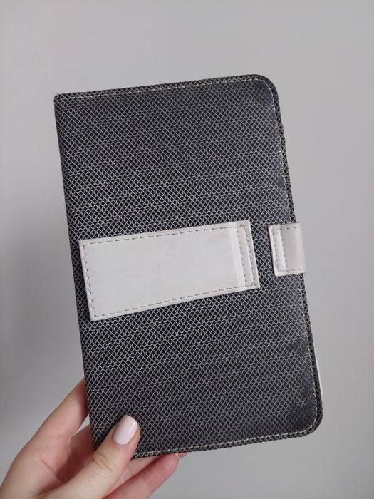 Klawiatura w etui do tabletu 7"