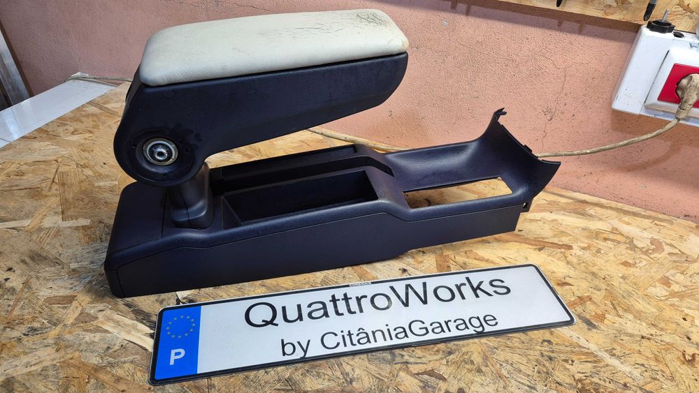 Consola Central com Apoio de Braço Audi A4 B5 8D Pré-Facelift 1995 a 1999 Original