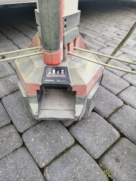 Lampa Milwaukee M18 HSAL