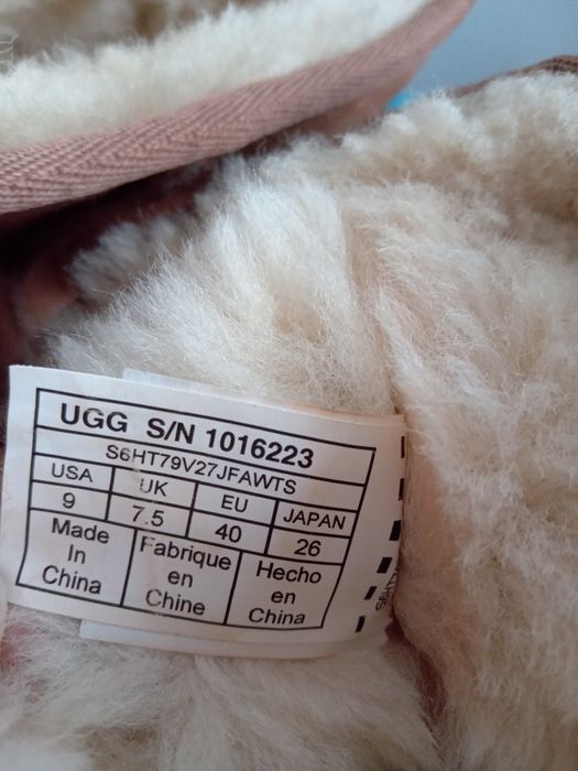 UGG Classic Short II śniegowce damskie 40