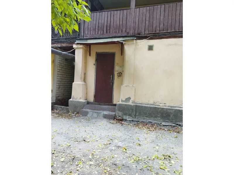 Нежитлові приміщення 1-го поверху, 202 кв. м, вул. Громадянська, 7