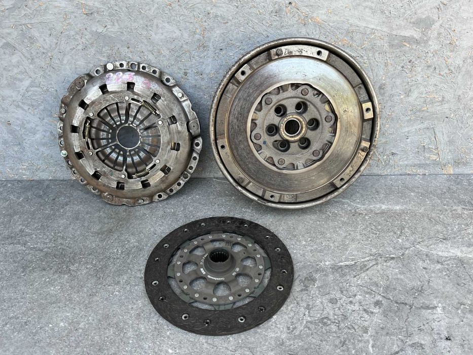 Сцепления Корзина Диск Маховик Демпфер BMW E81 E87 E90 E91 1.6 1.8 2.0