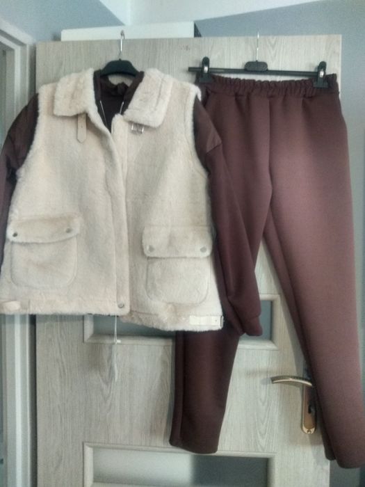 Nowy czekoladowy komplet dresowy