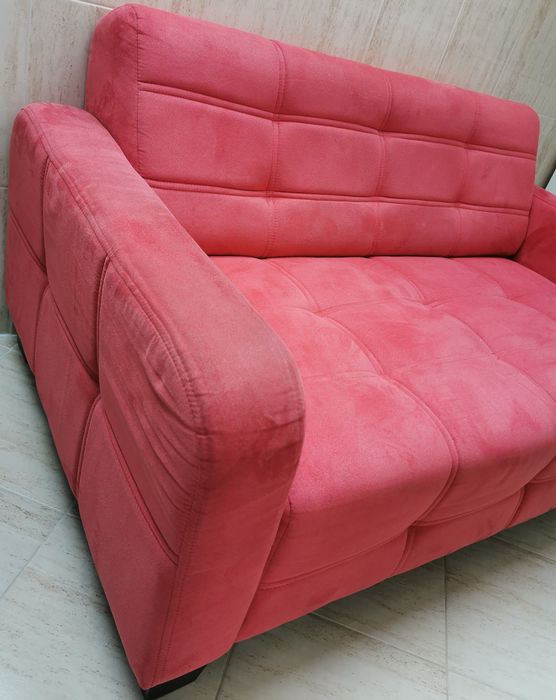 Kompaktowa sofa kanapa 140cm
