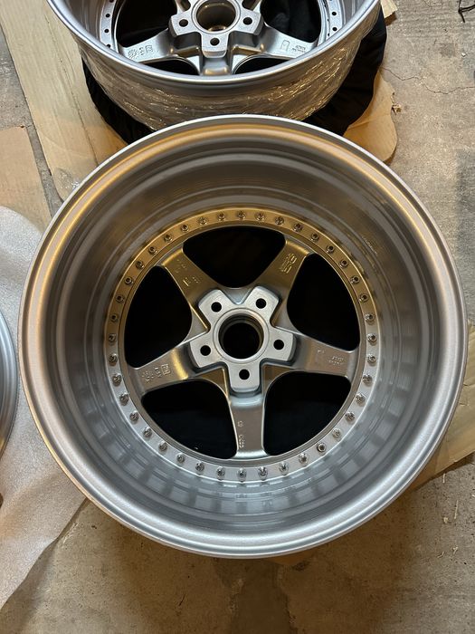 OZ Mito 18" 8J ET31,5 5x112 po kompleksowej renowacji
