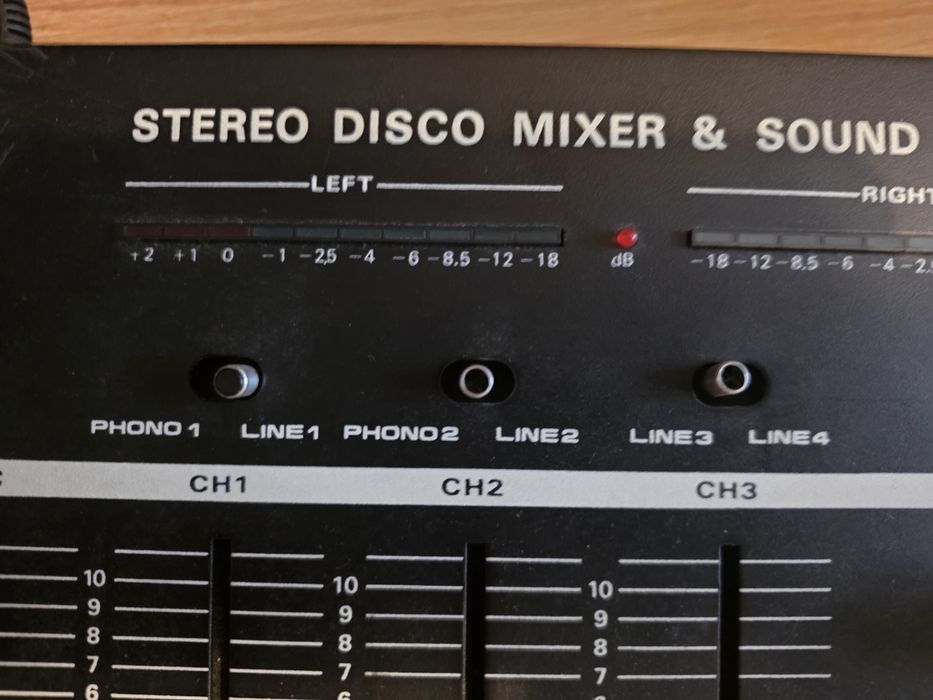Mesa de mistura DIGITO DJ-1600SE