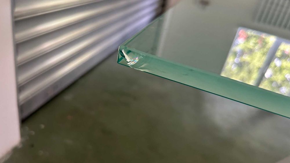 Stół szklany przezroczysty WALTER KNOLL