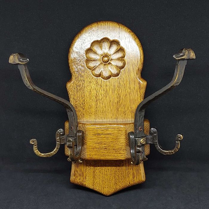 ШИКАРНАЯ ВИНТАЖНАЯ деревянная вешалка ГЕРМАНИЯ крючки крючок дерево