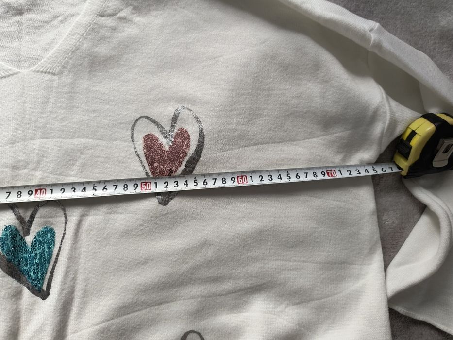 Włoski sweter serca oversize