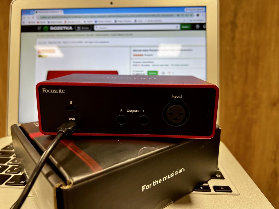 Звуковая карта Focusrite Scarlett Solo 4th Generation