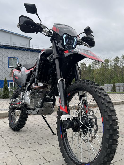 EXDRIVE CRF-300 в дуже гарному стані