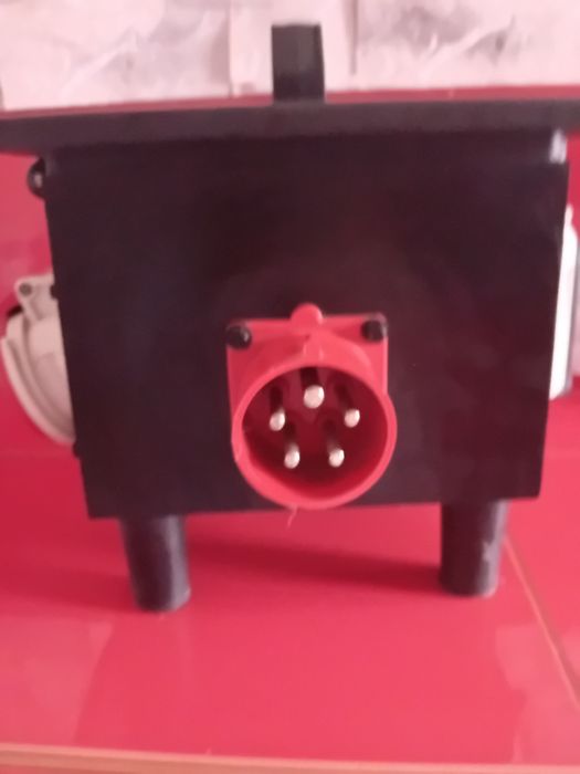 Nowa rozdzielnia elektryczna