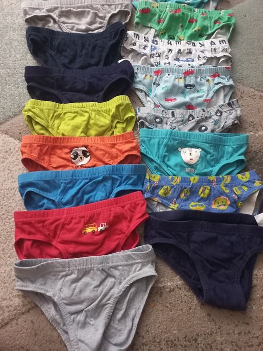 slipki dla chłopca 122 128 cm