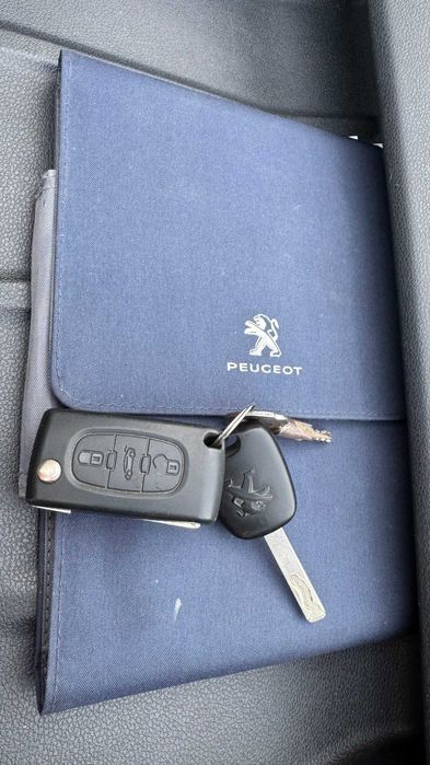 PEUGEOT PARTNER 1.6 BlueHDI 100cv 3 Lugares
