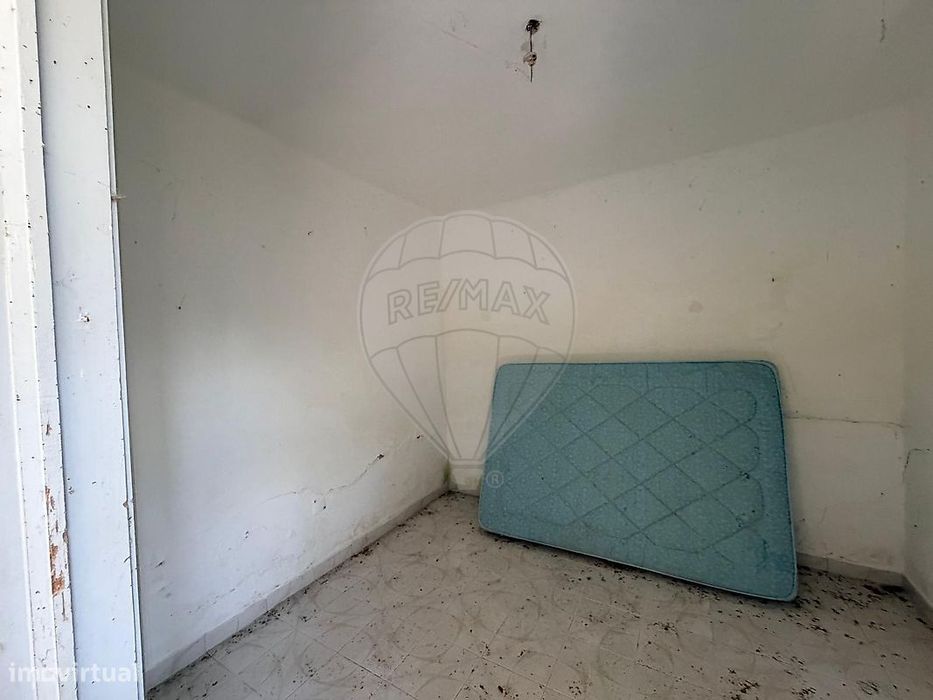 Moradia T2 para venda
