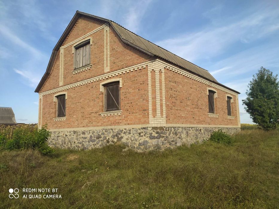 Продам недобудований будинок